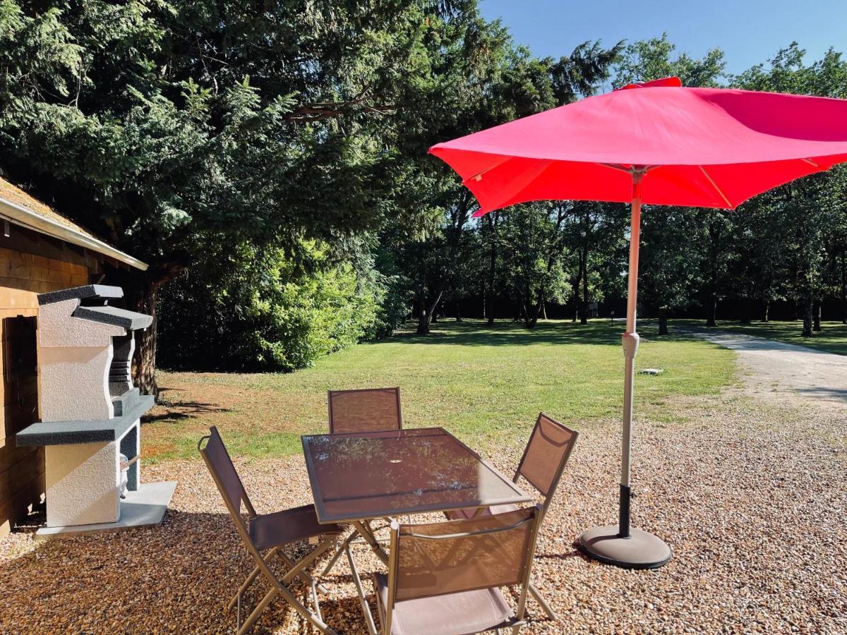 Gite La Paheserie Esvres Exterior photo